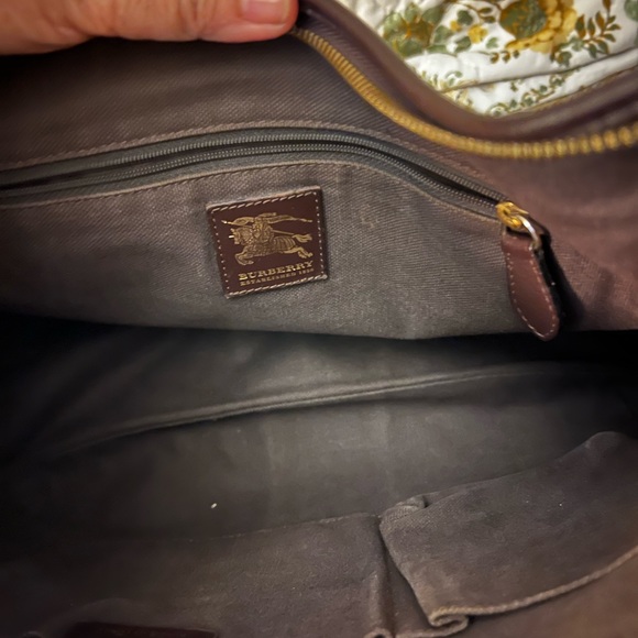 Burberry satchel - Picture 3 of 3